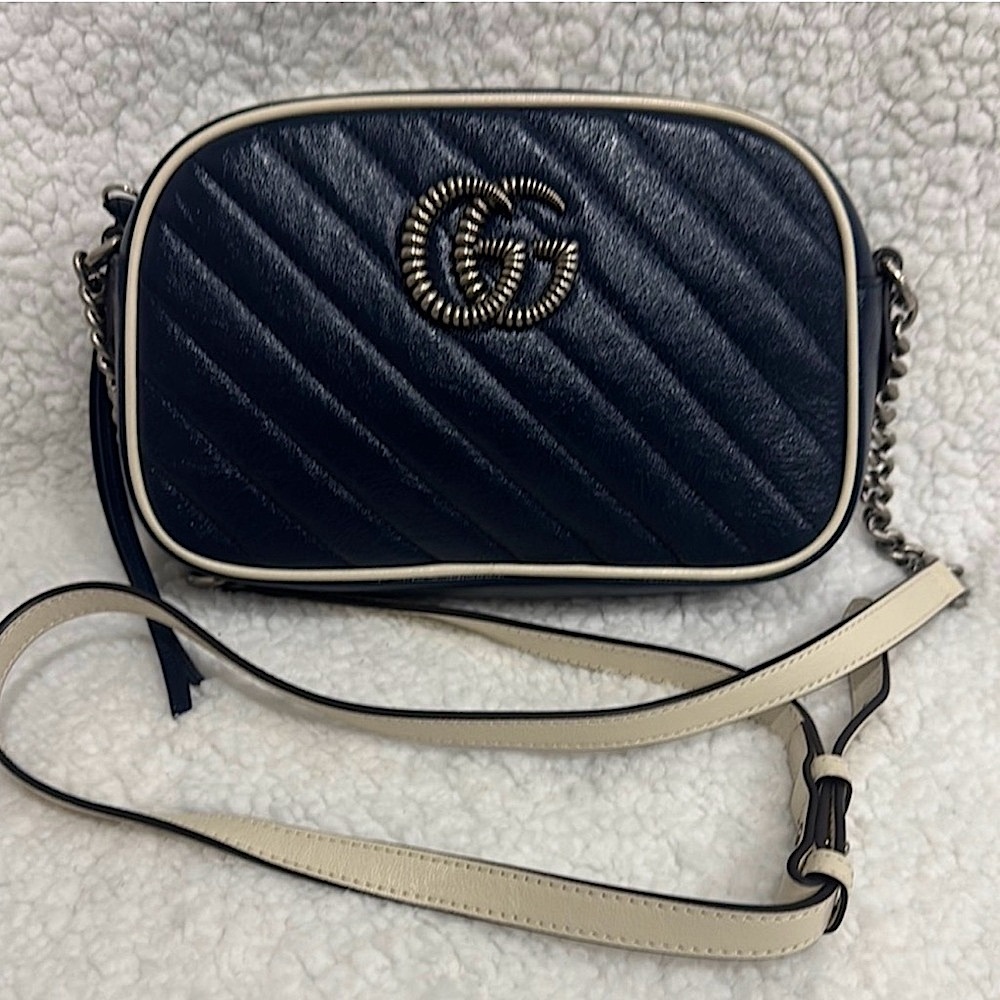 GUCCI Marmont Navy Blue Shoulder Bag Diagonal Quilted Leather